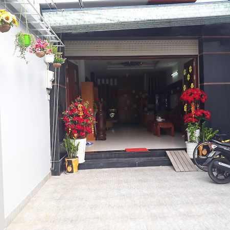 Hostel Ngoc Lien Tuy Hòa Buitenkant foto