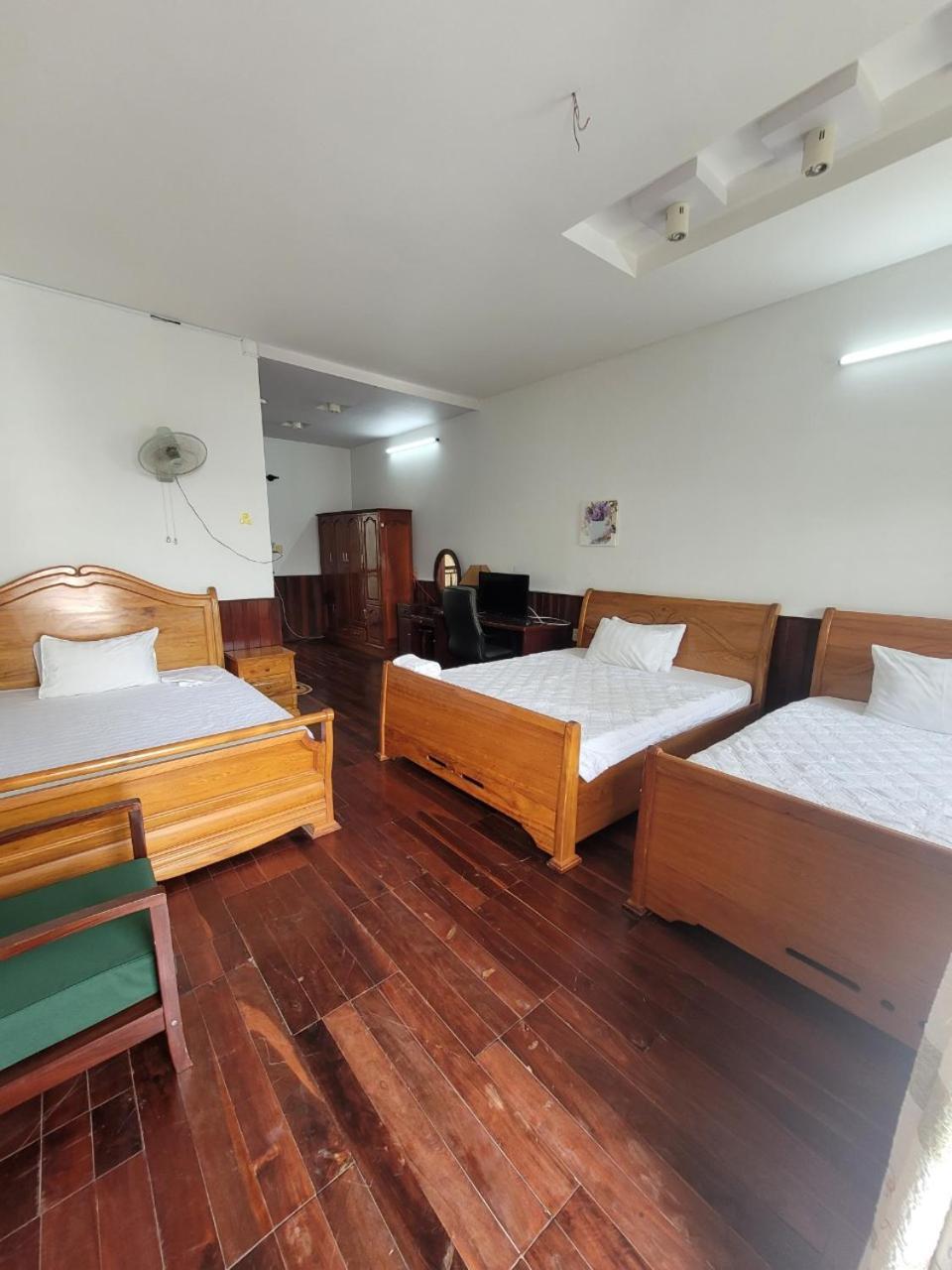 Hostel Ngoc Lien Tuy Hòa Buitenkant foto