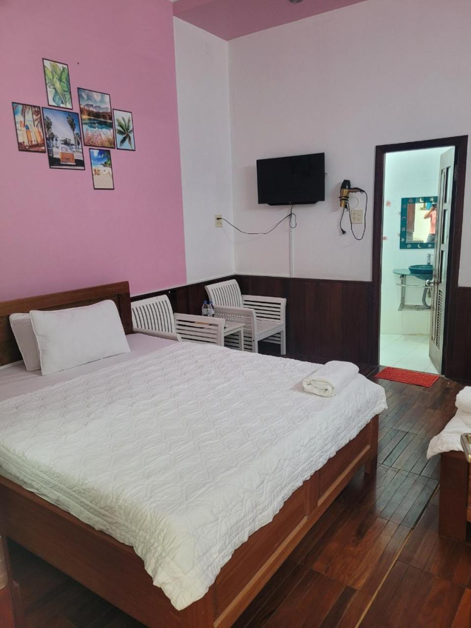 Hostel Ngoc Lien Tuy Hòa Buitenkant foto